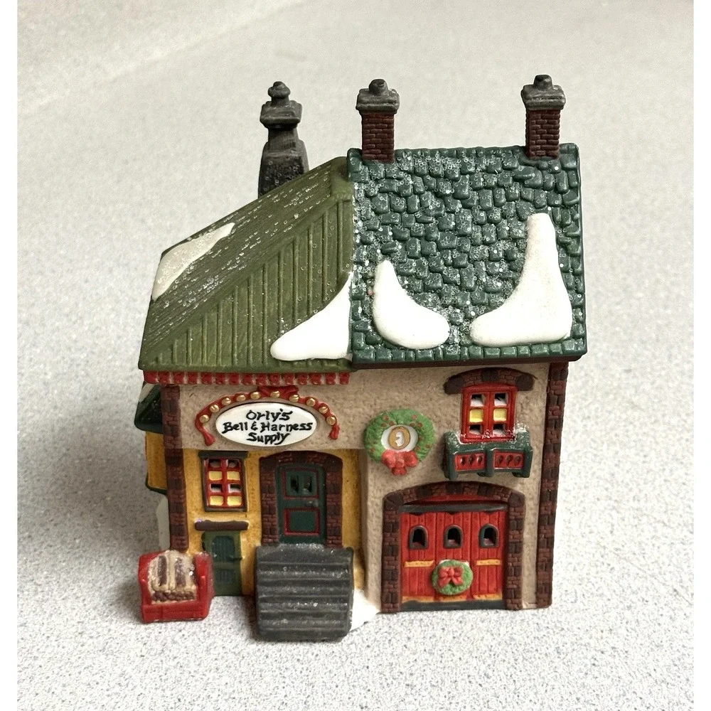 Dept 56 Orly's Bell & Harness Supply North Pole‎ Series #5621-9 Retired